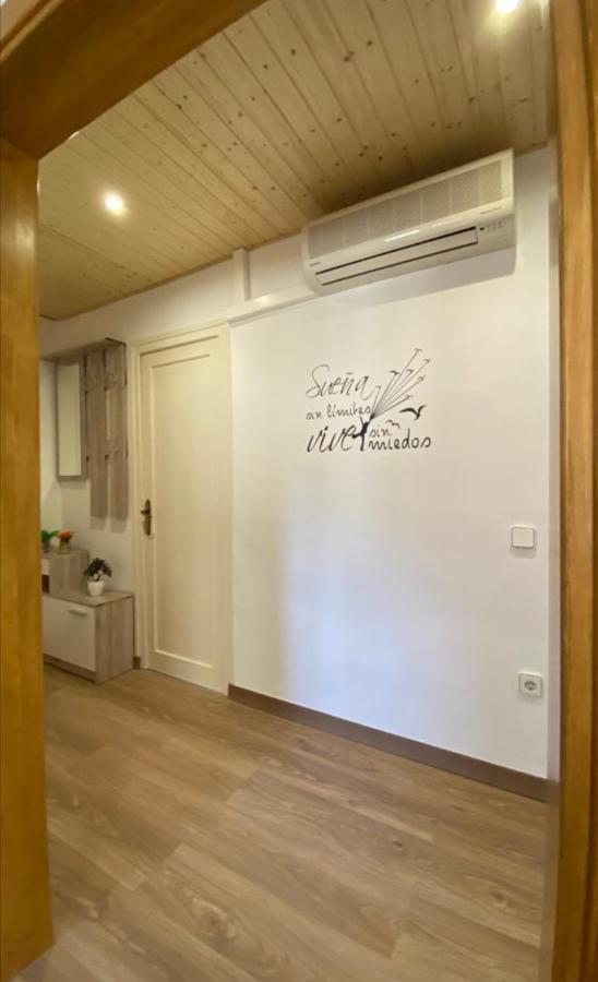 Sant Jordi 2 Apartment Tremp Exterior foto